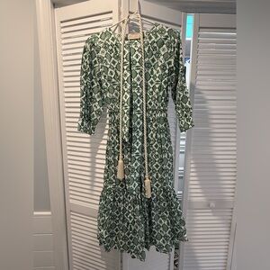 Verandah Green Patterned Women's Dress with Detachable Belts - XS